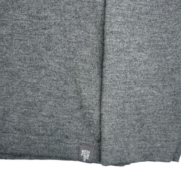 North Face Merino Wool Men's Sweater (Large) - Picture 4 of 9